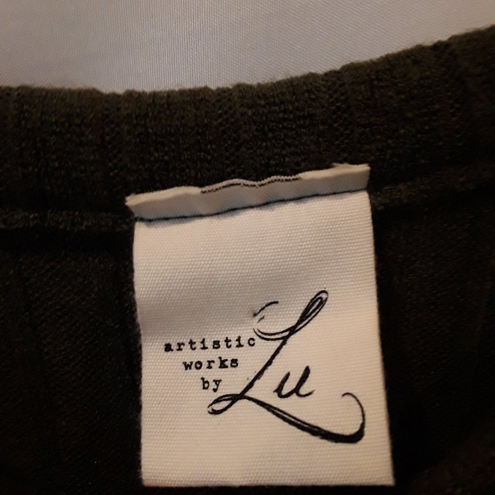 NWOT Artistic work Lu cold should top - Picture 6 of 10